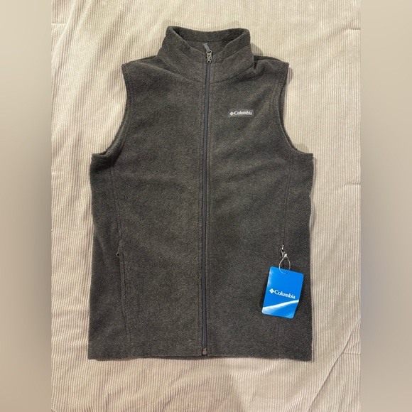 Columbia Other - NWT Youth Columbia Charcoal Fleece Vest